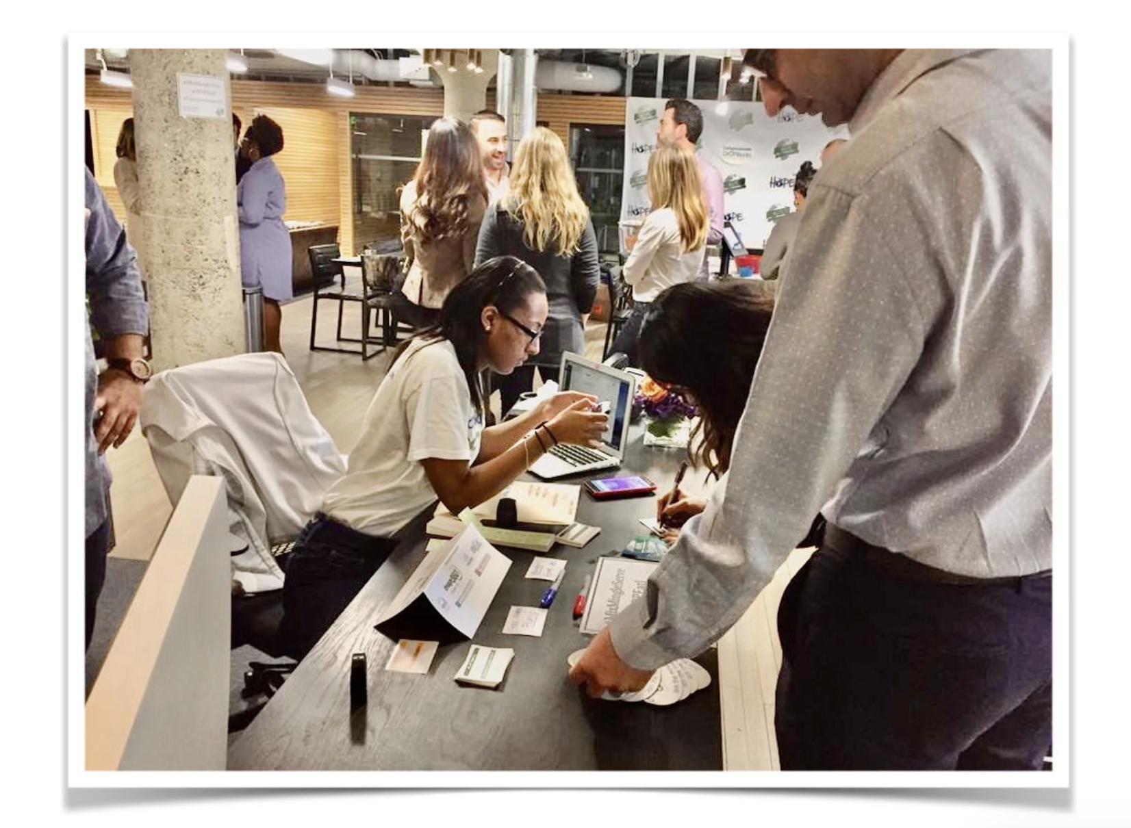 Gunawork staffing a Compassionate Atlanta table